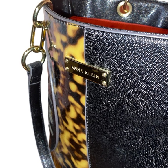 Anne Klein Cheetah Print Shoulder Bag-Purse-Tote Double Straps Gold Accents - Picture 4 of 12